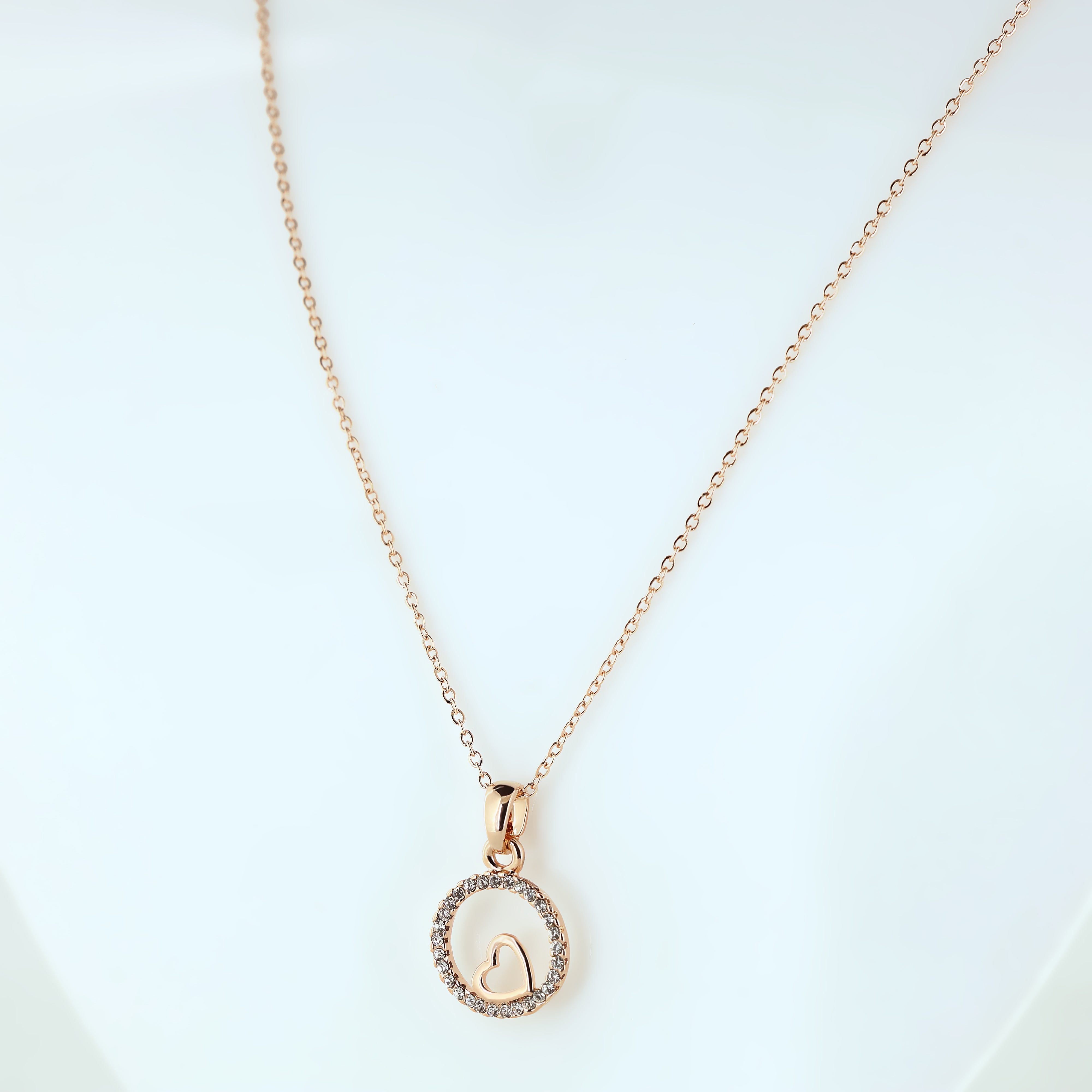 Rose Gold Heart Circle Pendant Necklace for Women