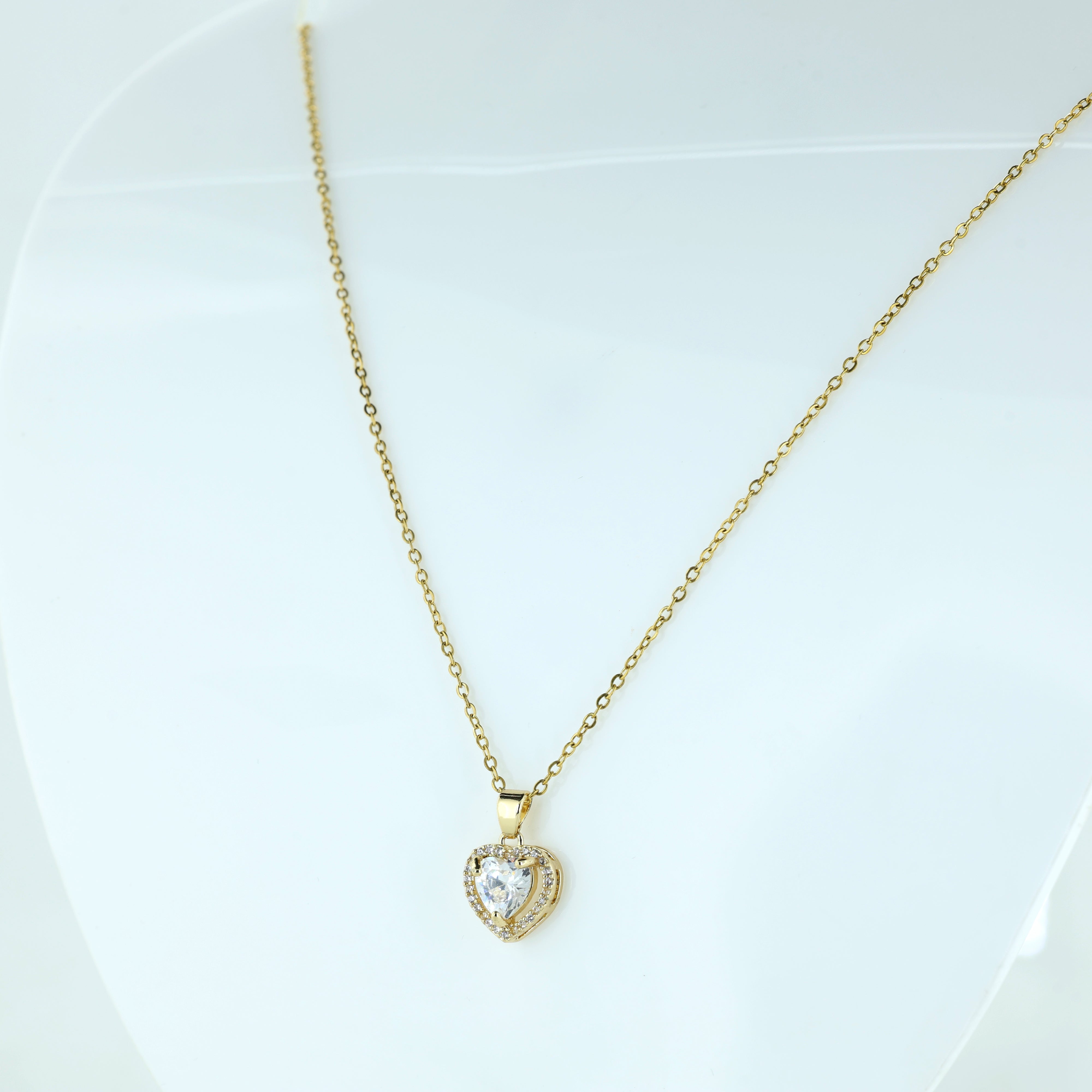 Gold Plated Heart Crystal Pendant Necklace for Women