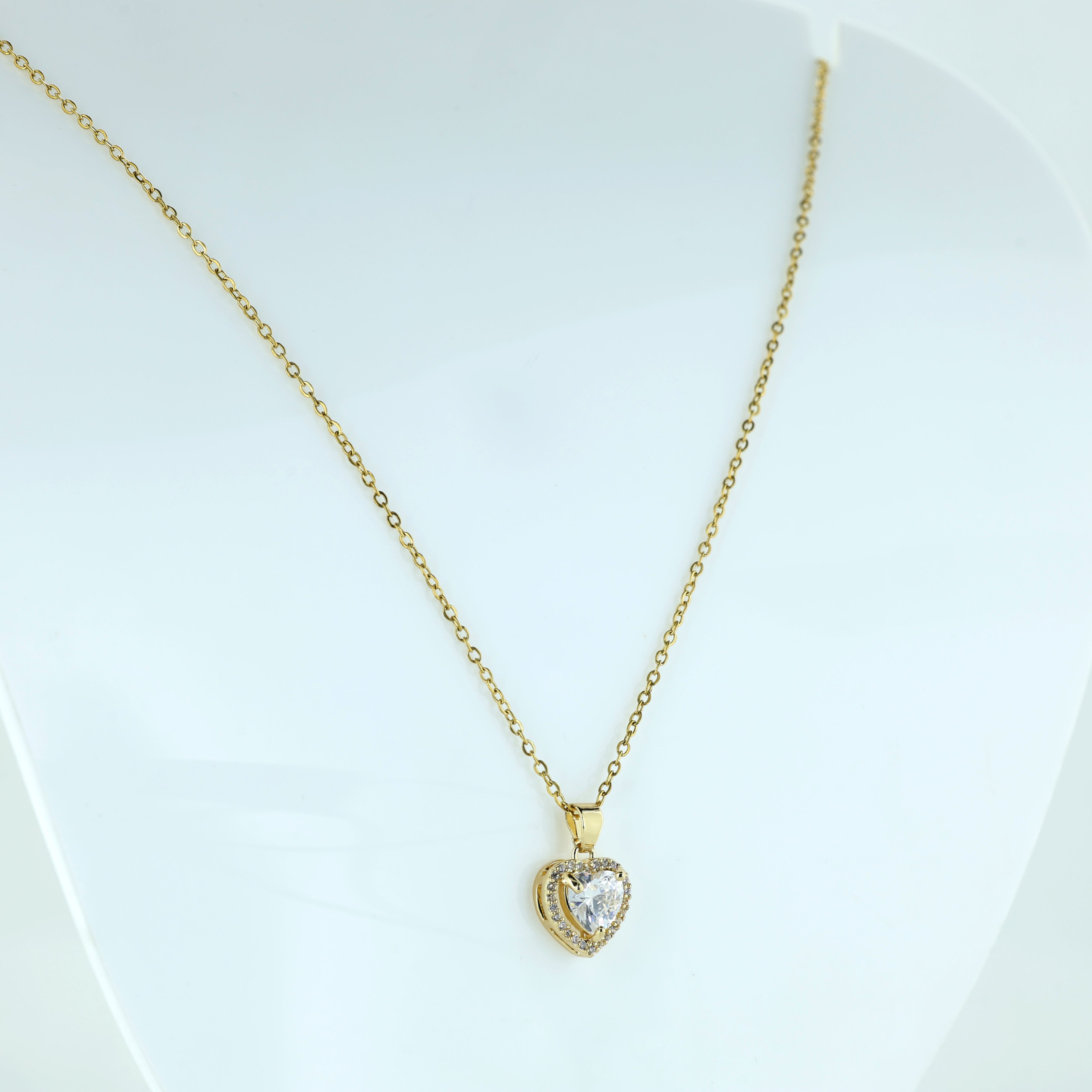 Gold Plated Heart Crystal Pendant Necklace for Women