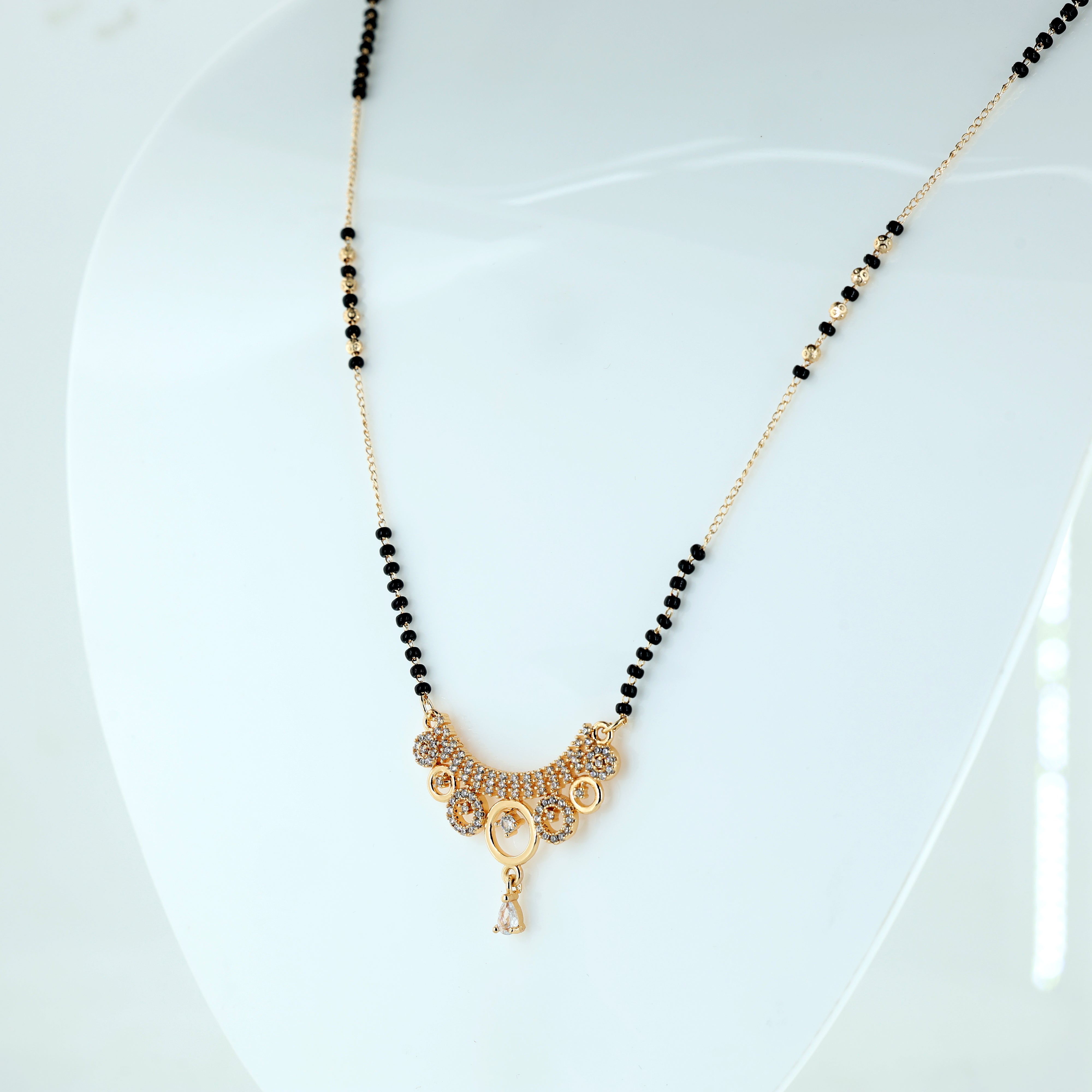Regal Chandelier Drop Mangalsutra