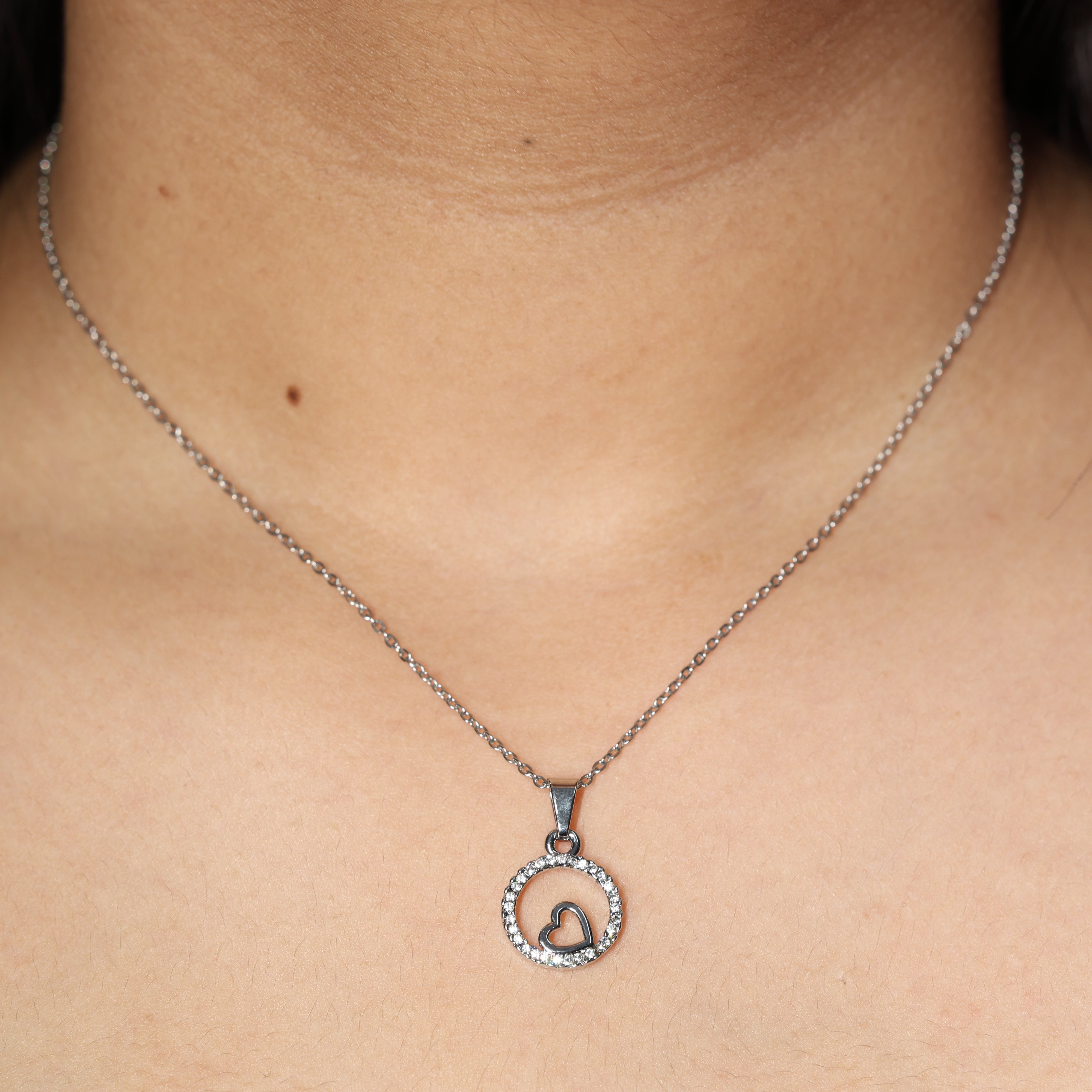 Silver Spark Heart Circle Pendant Necklace