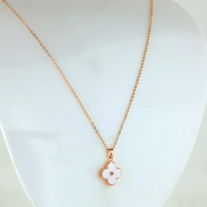 Stylish Rose Gold Plated Clover Pendant Necklace for Women