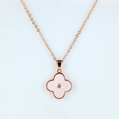 Stylish Rose Gold Plated Clover Pendant Necklace for Women