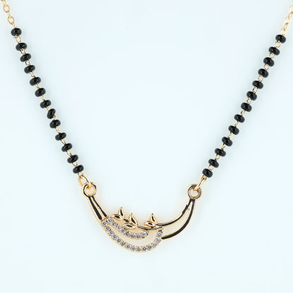 Minimalist Curved Leaf Mangalsutra