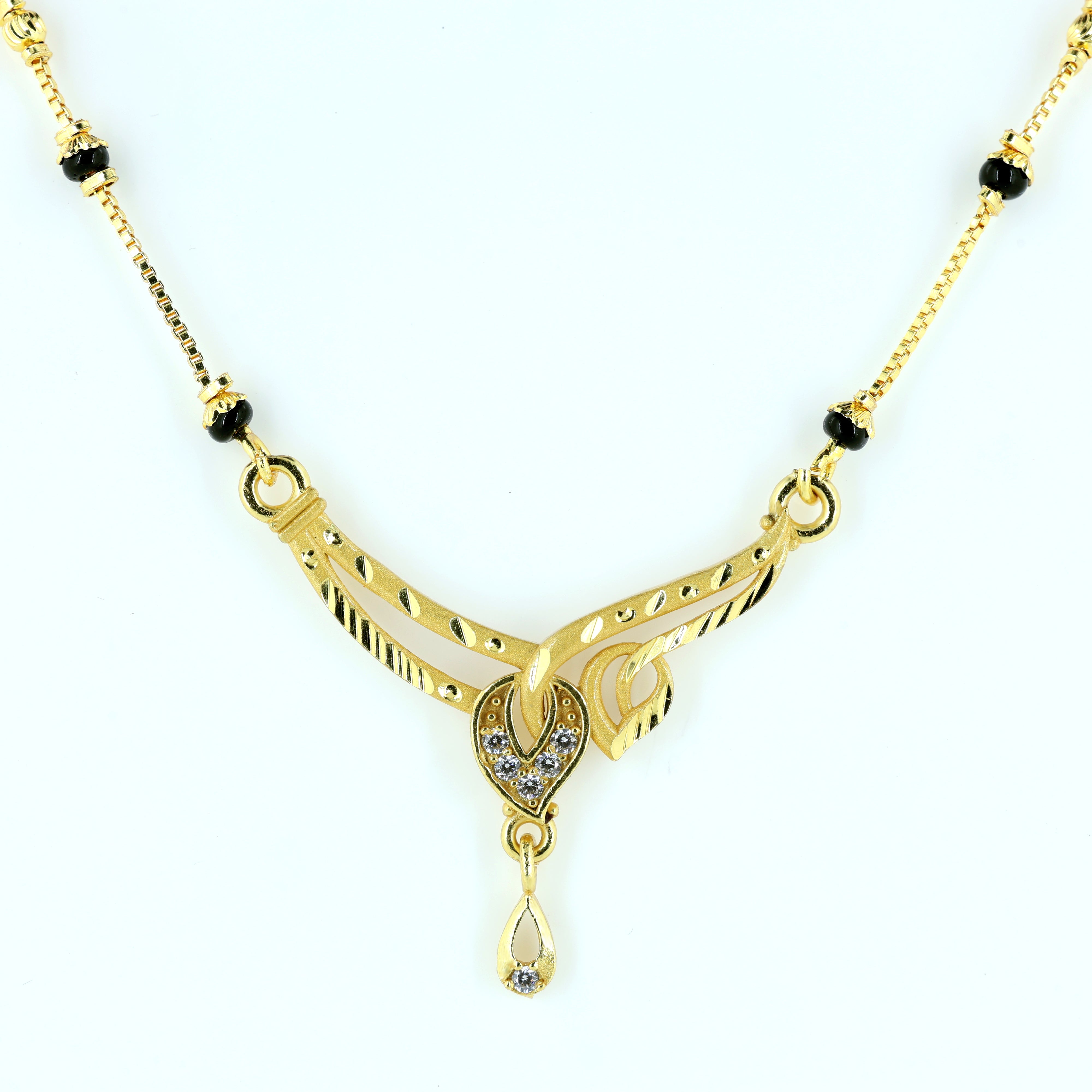 Sculpted Leaf Mangalsutra