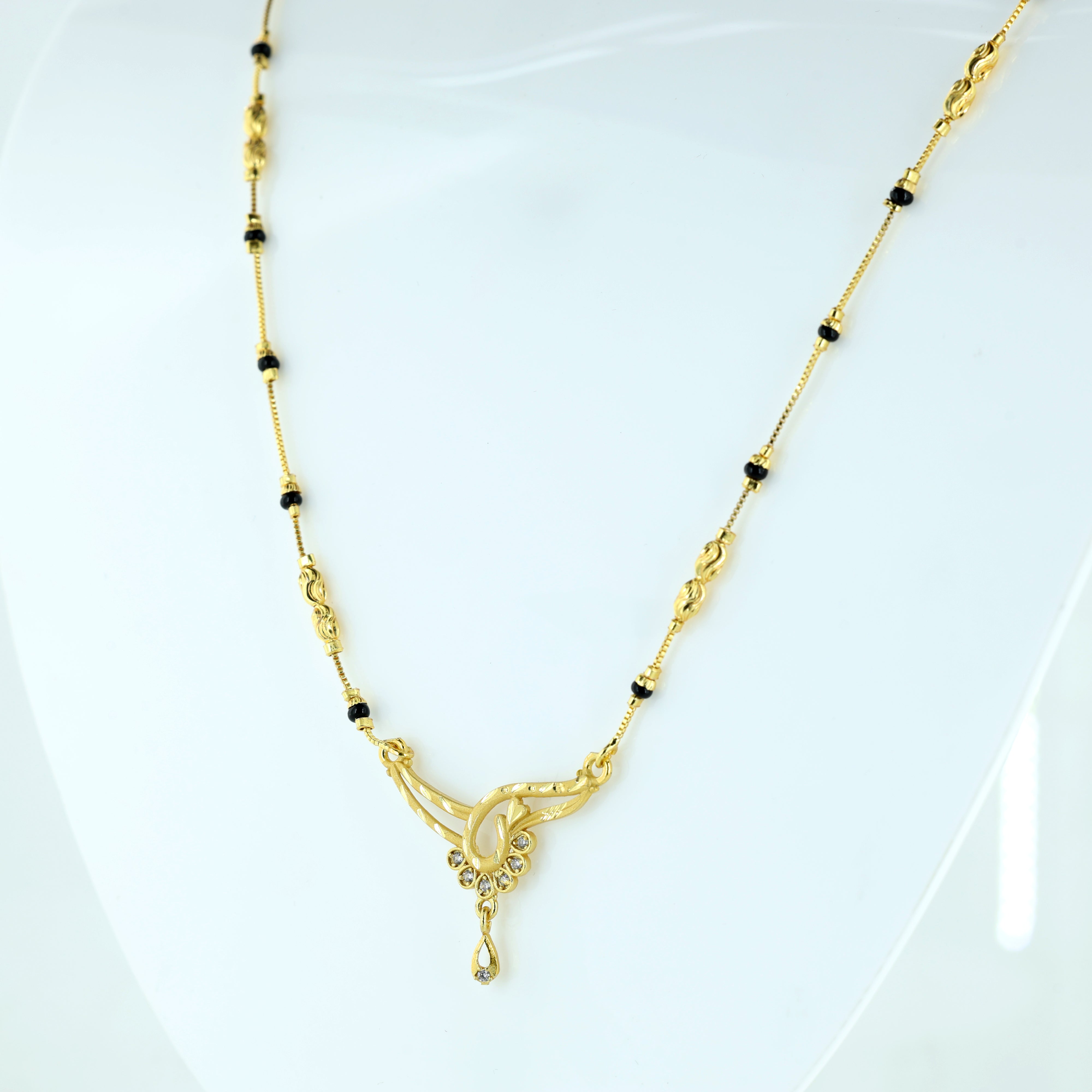Floral Crest Mangalsutra