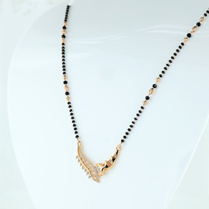 Elegant Leaf Curve Mangalsutra