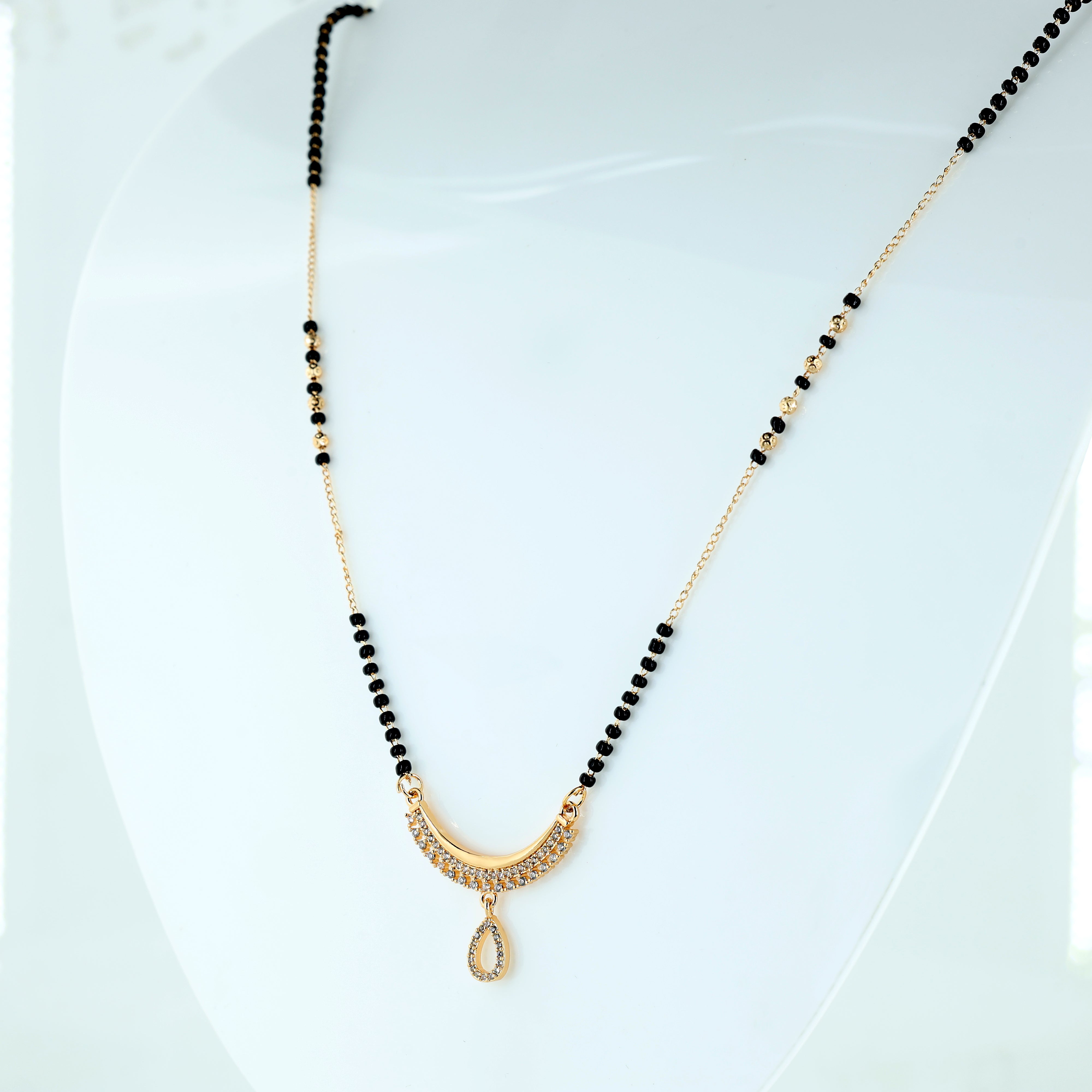Graceful Crescent Teardrop Mangalsutra