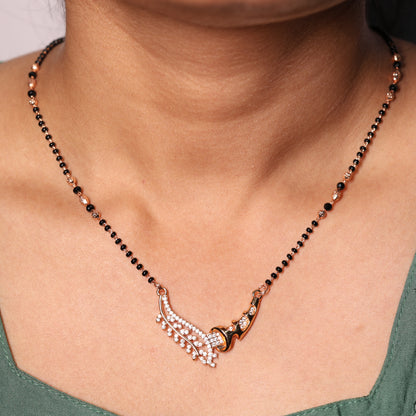 Elegant Leaf Curve Mangalsutra