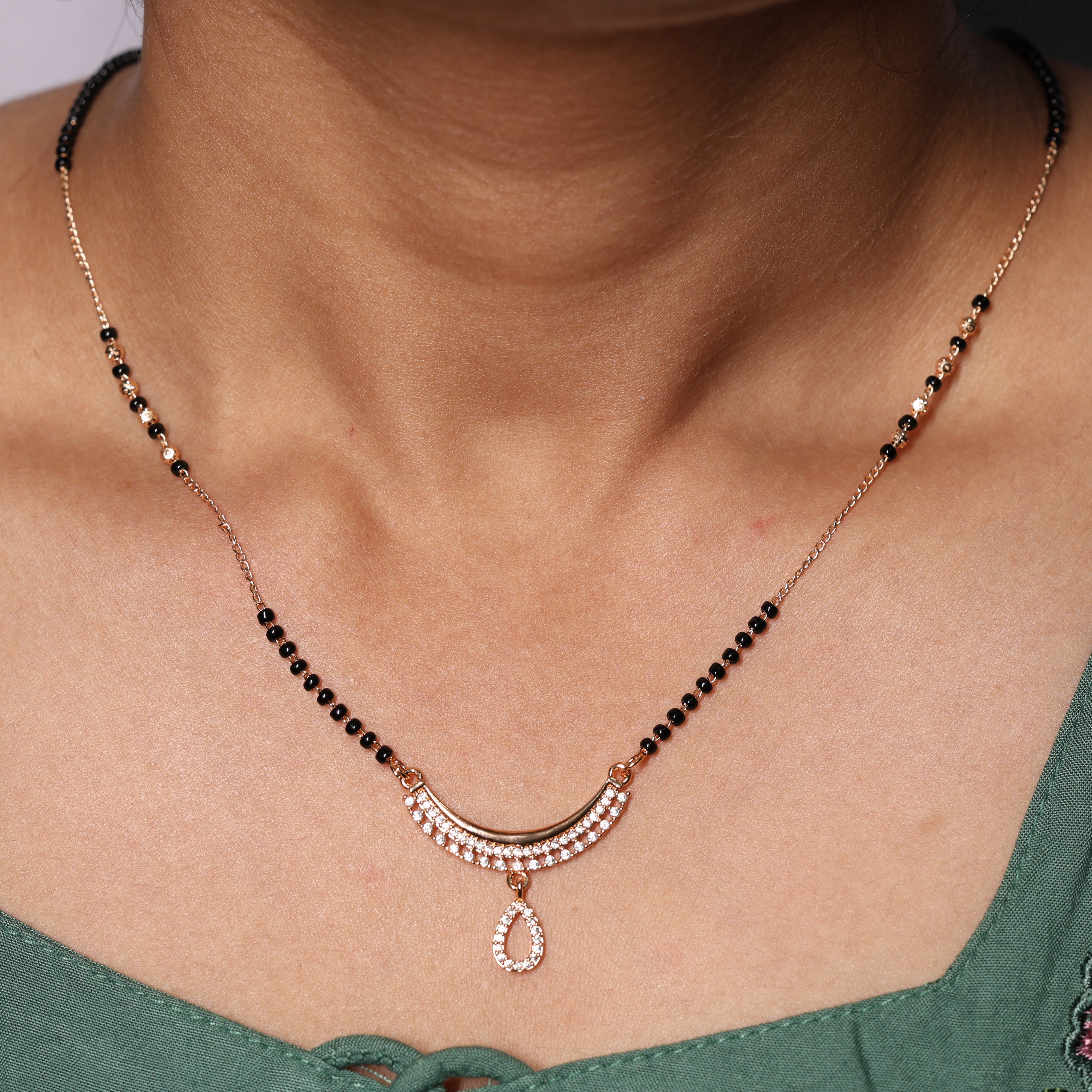 Graceful Crescent Teardrop Mangalsutra