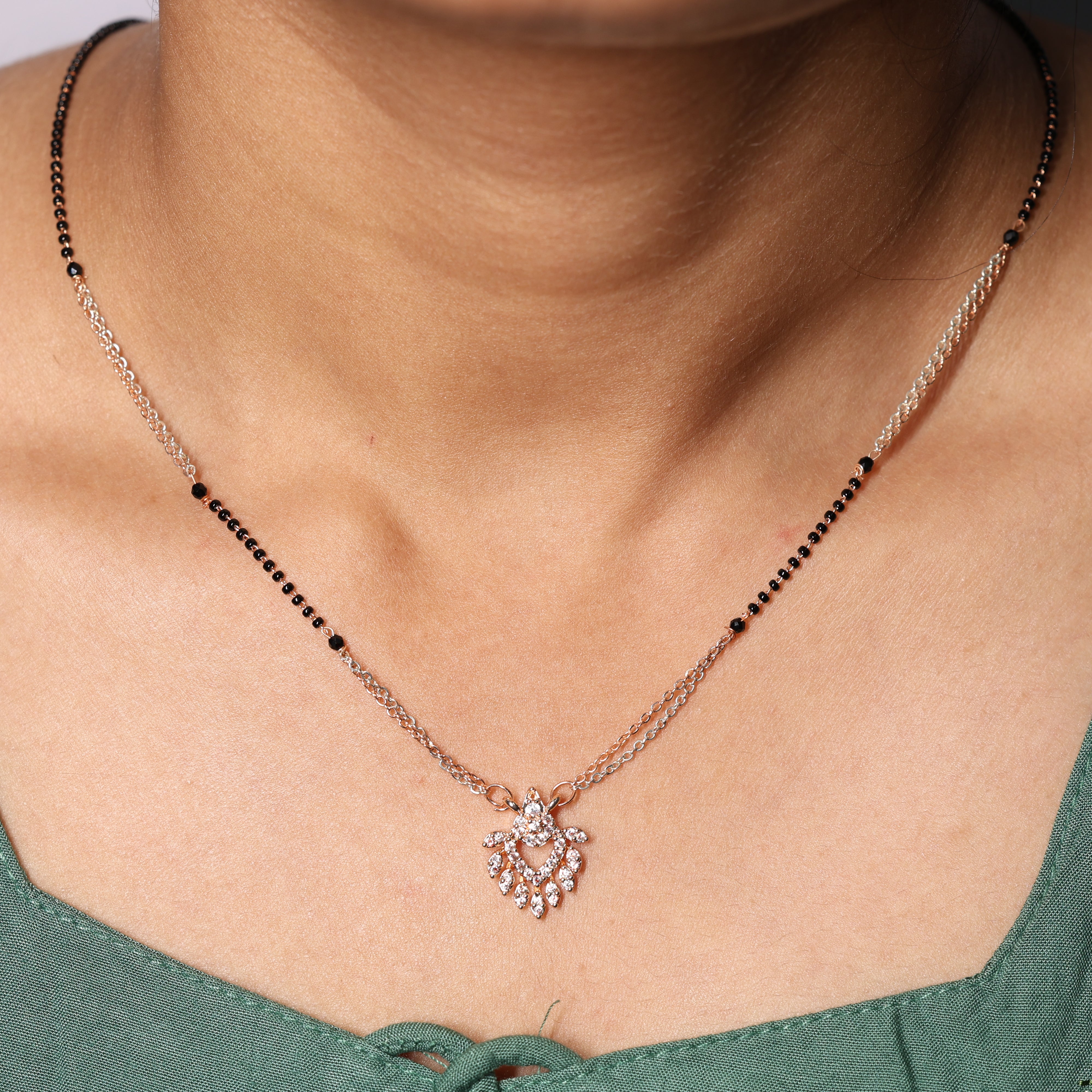 Contemporary Lattice Drop Mangalsutra
