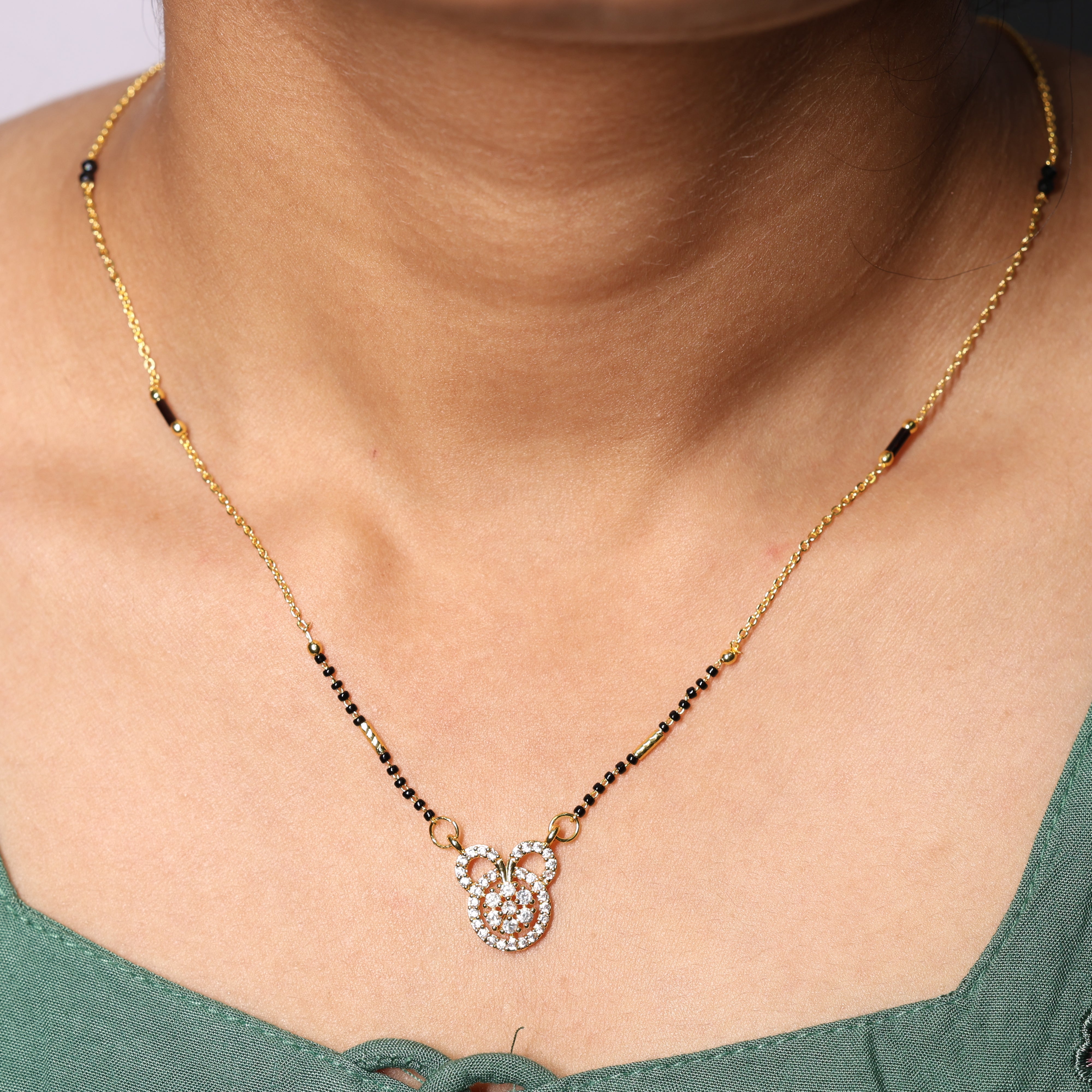 Sparkling Floral Mangalsutra