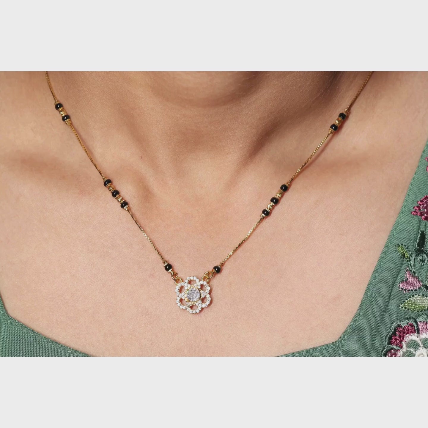 Floral Halo Mangalsutra