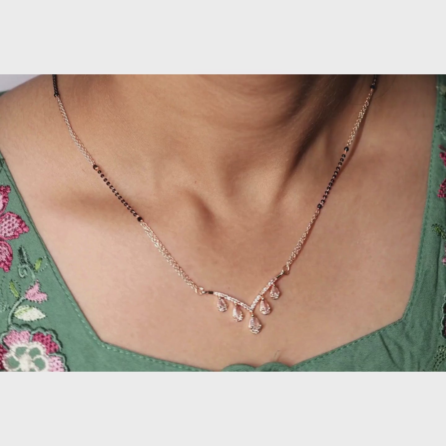 Graceful Teardrop Diamond Mangalsutra