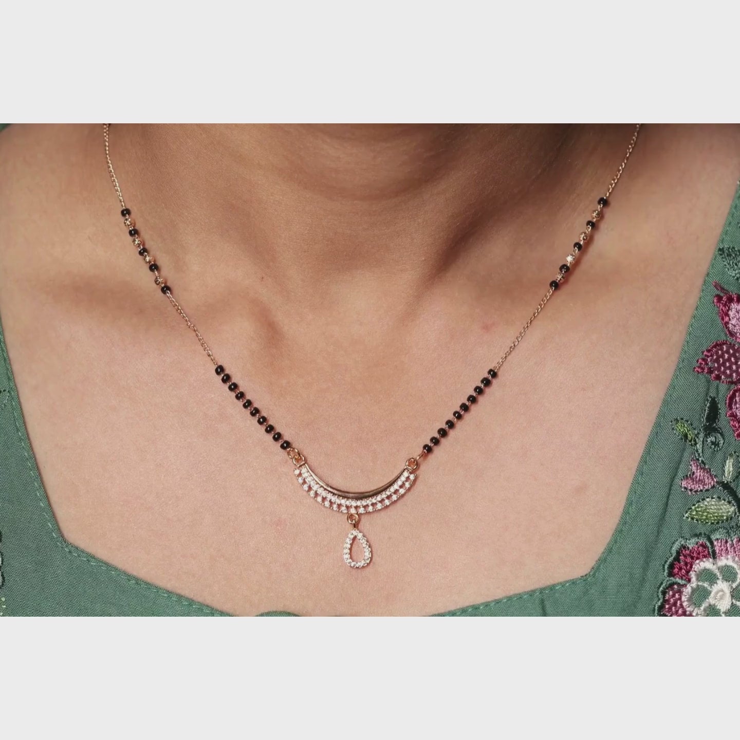Load video: Graceful Crescent Teardrop Mangalsutra